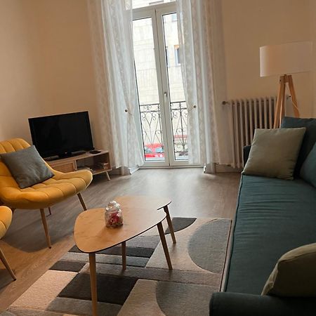 Appartement T4 70M2 - Meuble - Centre Ville - Proche Thermes Лон-ле-Соньє Екстер'єр фото